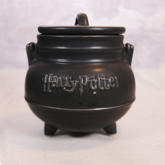 Harry Potter Cauldron Soup Mug with Lid Universal 2017 Discontinued - Picture 1 of 9